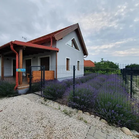 Arvalanyhaj Vendeghaz Holiday home