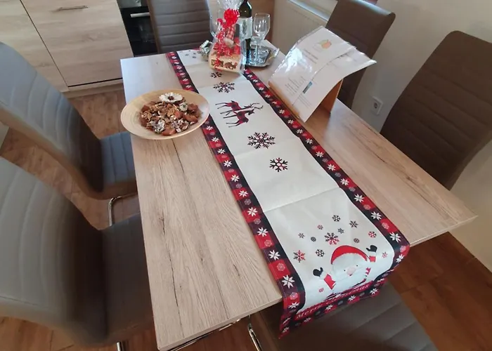 Arvalanyhaj Vendeghaz 度假居 *