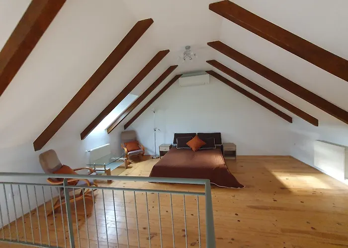 Arvalanyhaj Vendeghaz 度假居 *