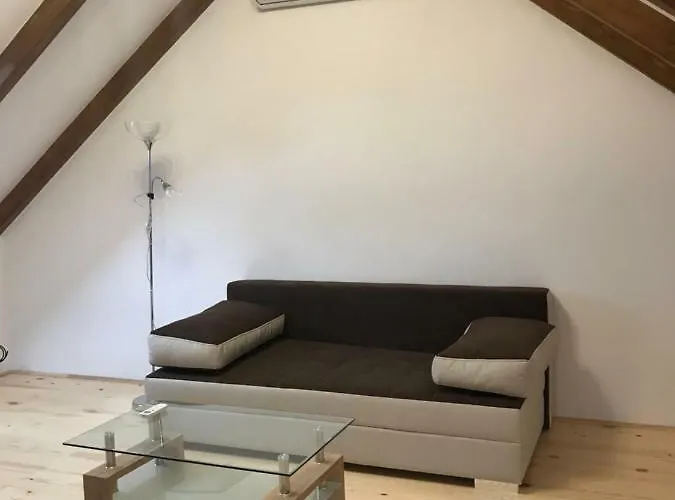 Arvalanyhaj Vendeghaz 度假居